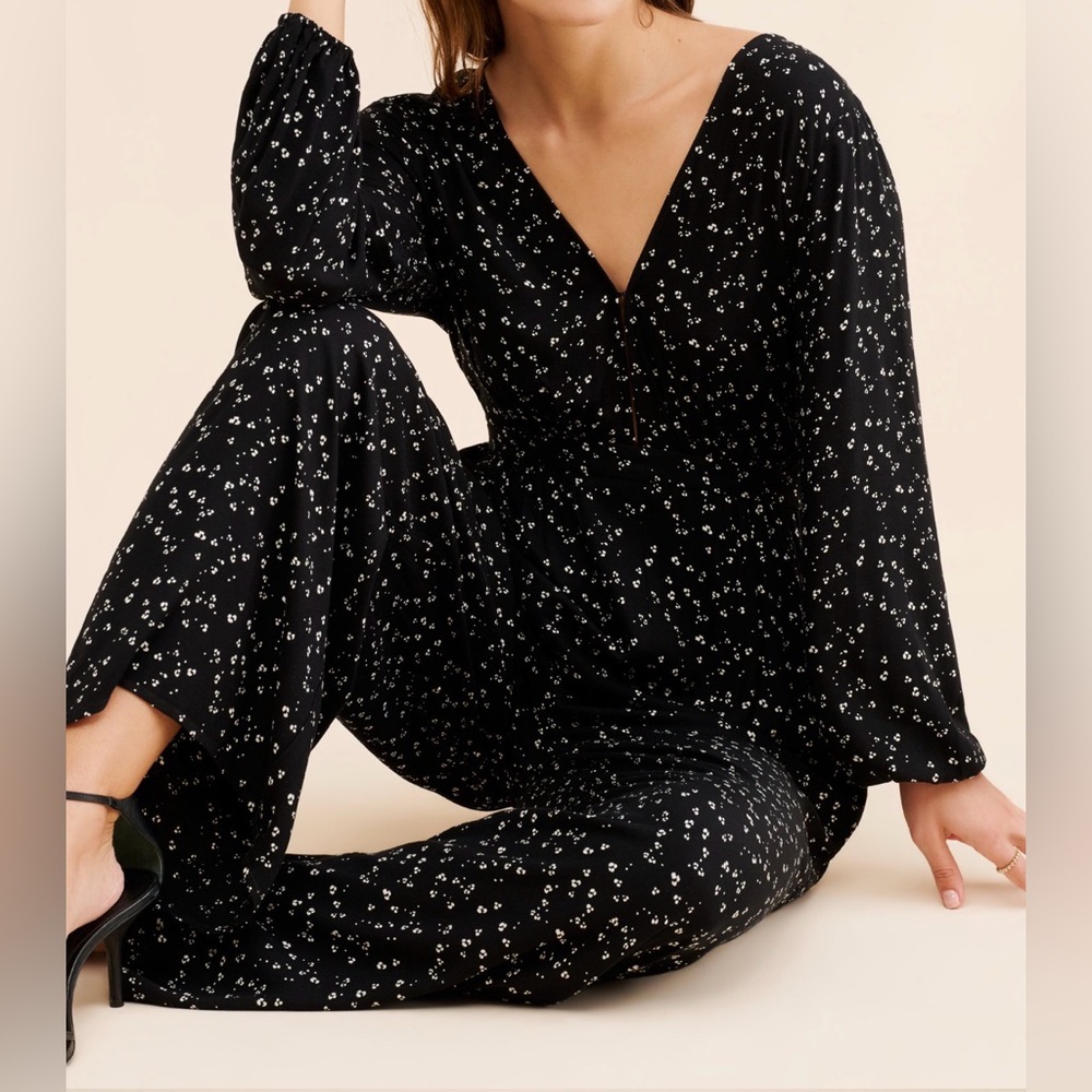 Saltwater LUXE Black Long Sleeve Floral Dress